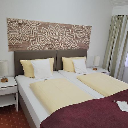 Kurparkhotel-Gemuend Zewnętrze zdjęcie