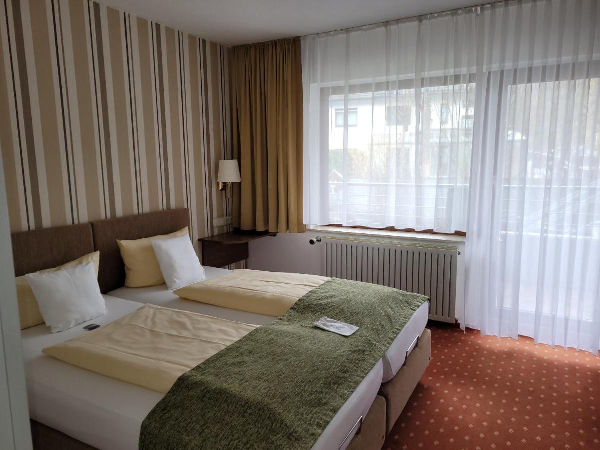 Kurparkhotel-Gemuend Zewnętrze zdjęcie